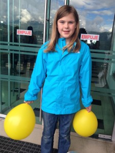 In front of the shopping Cable Plaza